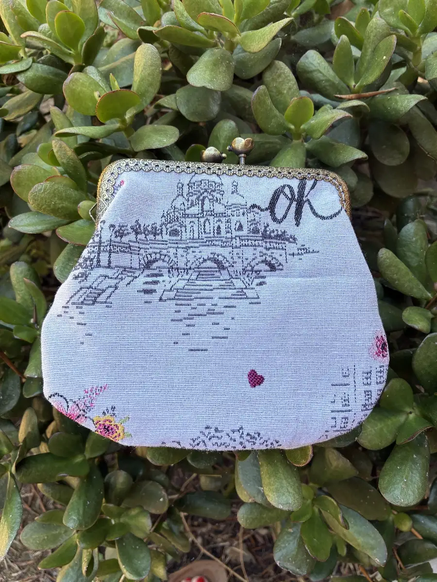 Porte monnaie grand format motif Frida Kahlo