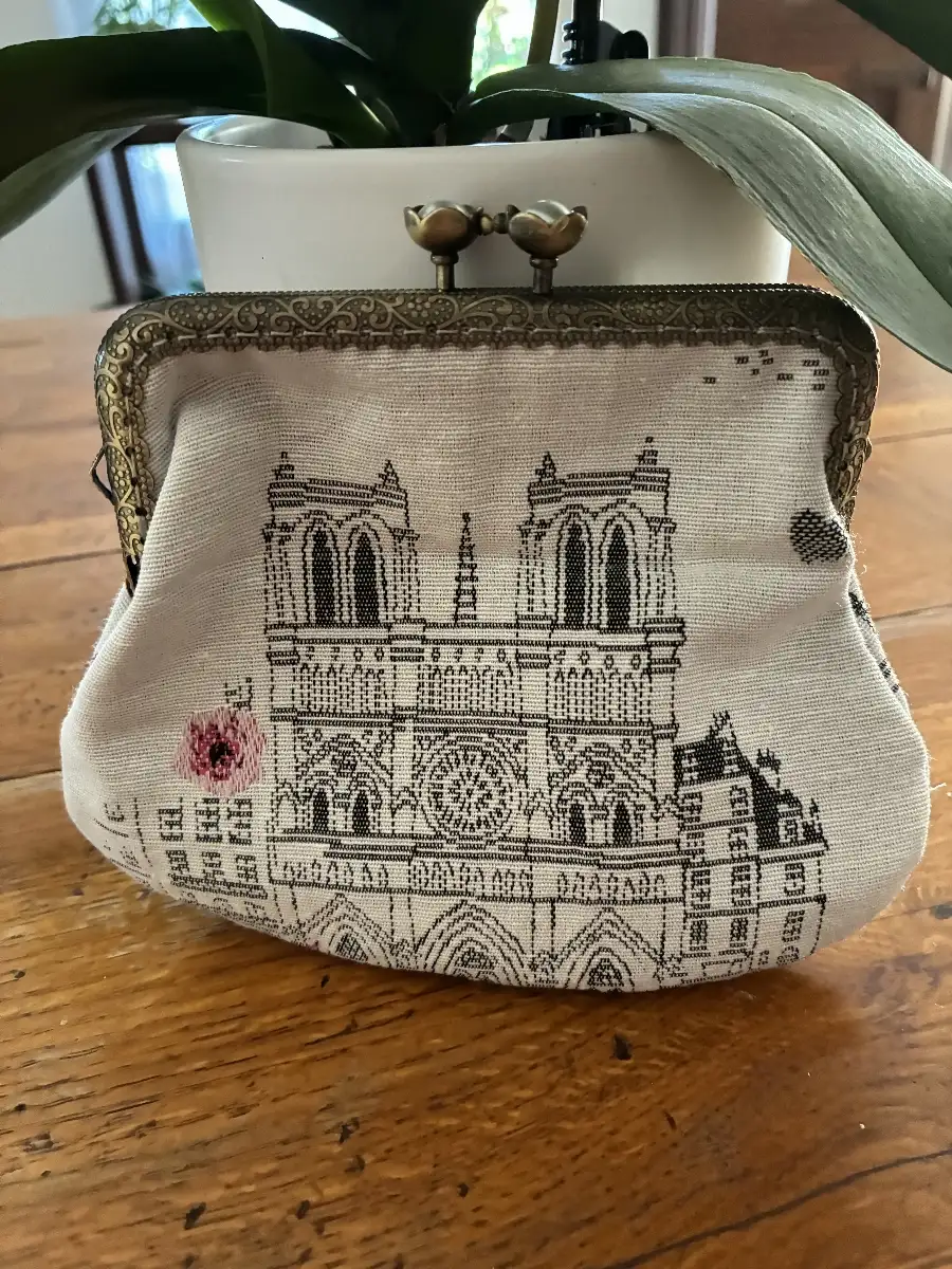 Porte monnaie grand format motif Frida Kahlo